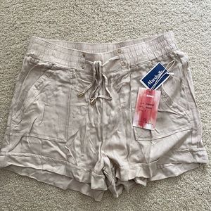 NEW WITH TAGS SHORTS
